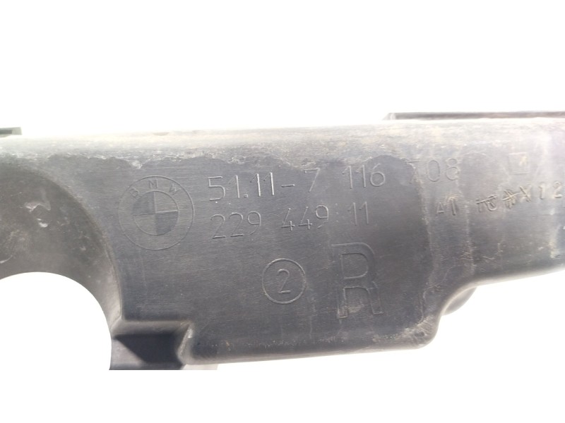 Recambio de soporte faro derecho para bmw 3 (e90) 320 d referencia OEM IAM  51117116708 