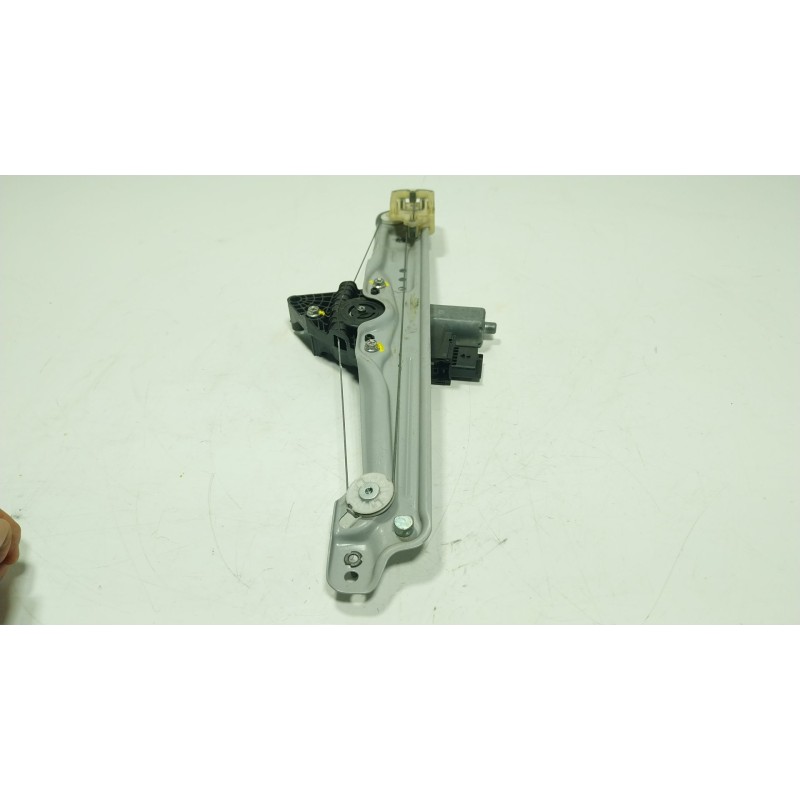 Recambio de elevalunas trasero izquierdo para opel crossland x / crossland (p17, p2qo) 1.2 (75) referencia OEM IAM 39187591 3918