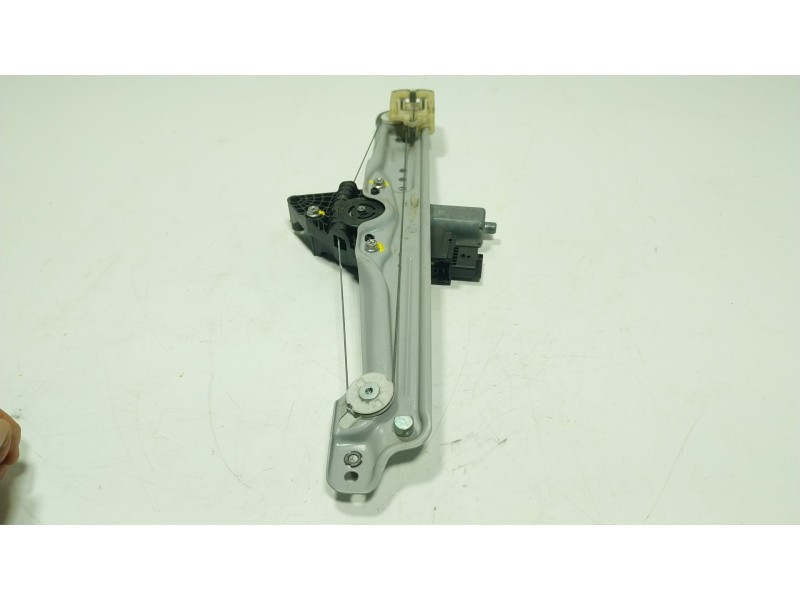 Recambio de elevalunas trasero izquierdo para opel crossland x / crossland (p17, p2qo) 1.2 (75) referencia OEM IAM 39187591 3918