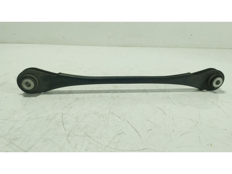 Recambio de brazo suspension inferior trasero derecho para bmw 3 (f30, f80) 320 d referencia OEM IAM 33326792533  