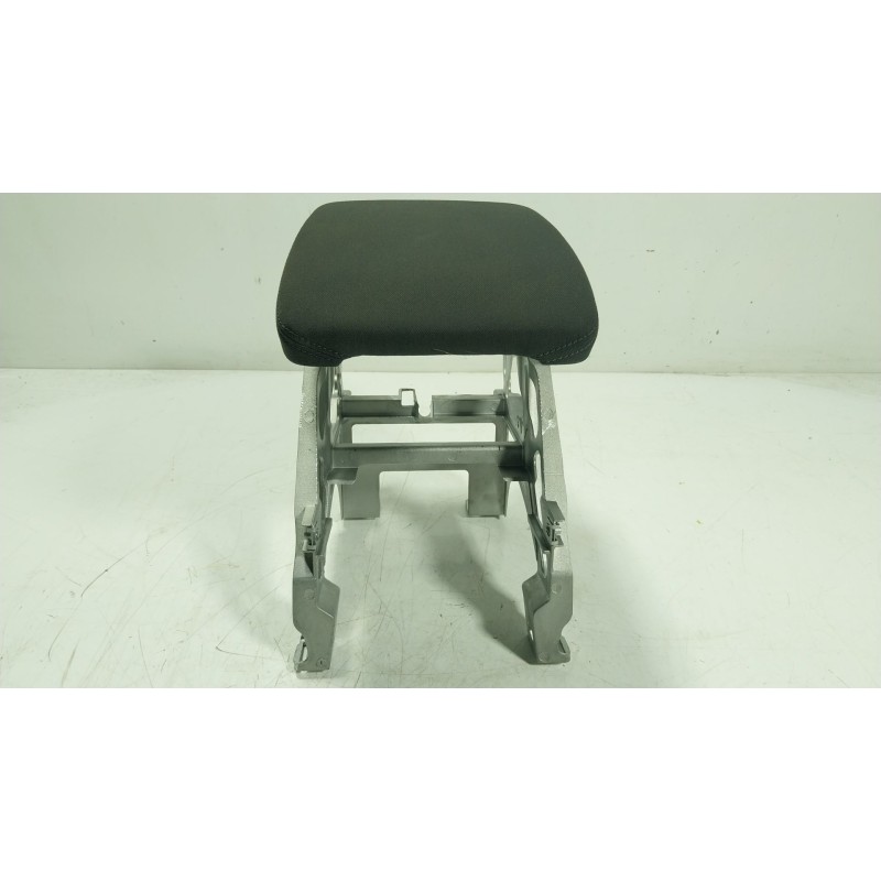 Recambio de apoyabrazos central para audi q5 sportback (fyt) 40 tfsi mild hybrid quattro referencia OEM IAM 80A864207 80A864283E