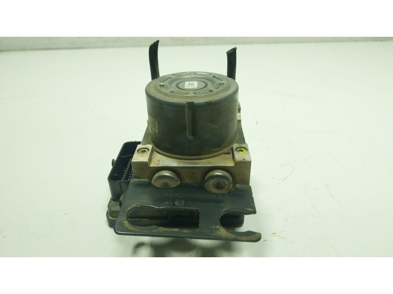 Recambio de abs para nissan nv300 furgoneta (x82) 1.6 dci 120 referencia OEM IAM 4760000Q2E 476601418R 