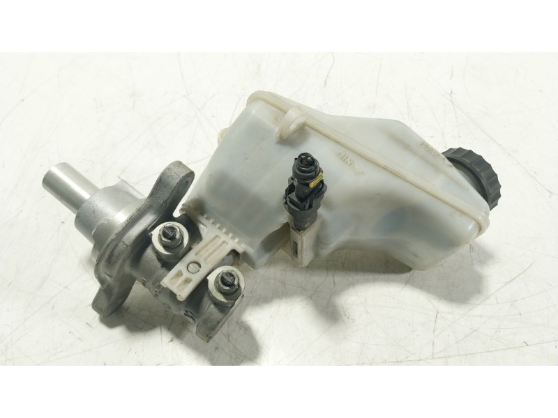 Recambio de bomba freno para opel corsa e (x15) 1.4 (08, 68) referencia OEM IAM 39086987 0204800171 