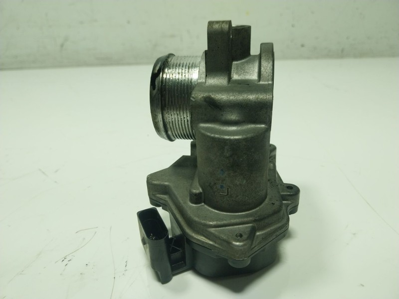 Recambio de caja mariposa para volkswagen golf vi (5k1) 1.6 tdi referencia OEM IAM  03L128063J 