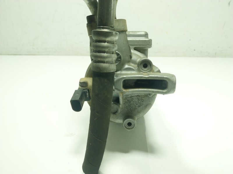Recambio de compresor aire acondicionado para volkswagen golf vi (5k1) 1.6 tdi referencia OEM IAM   