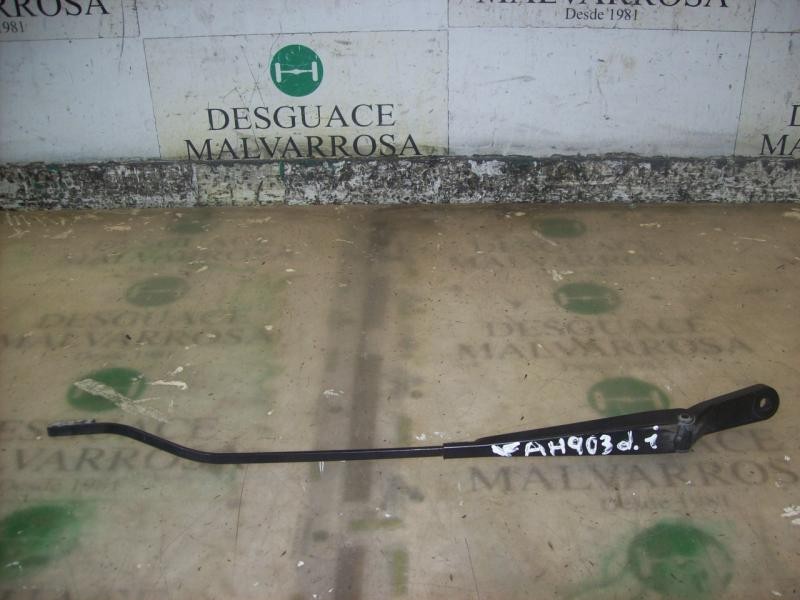 Recambio de brazo limpia delantero izquierdo para citroën c5 berlina 2.0 16v exclusive automático referencia OEM IAM   