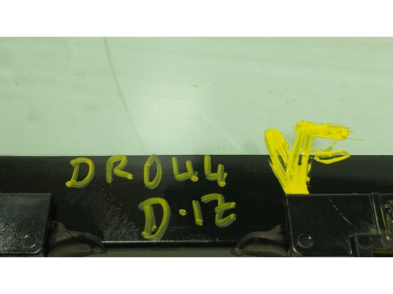 Recambio de cristal puerta delantero izquierdo para toyota c-hr (_x1_) 2.0 hybrid (maxh10) referencia OEM IAM 68102F4050  