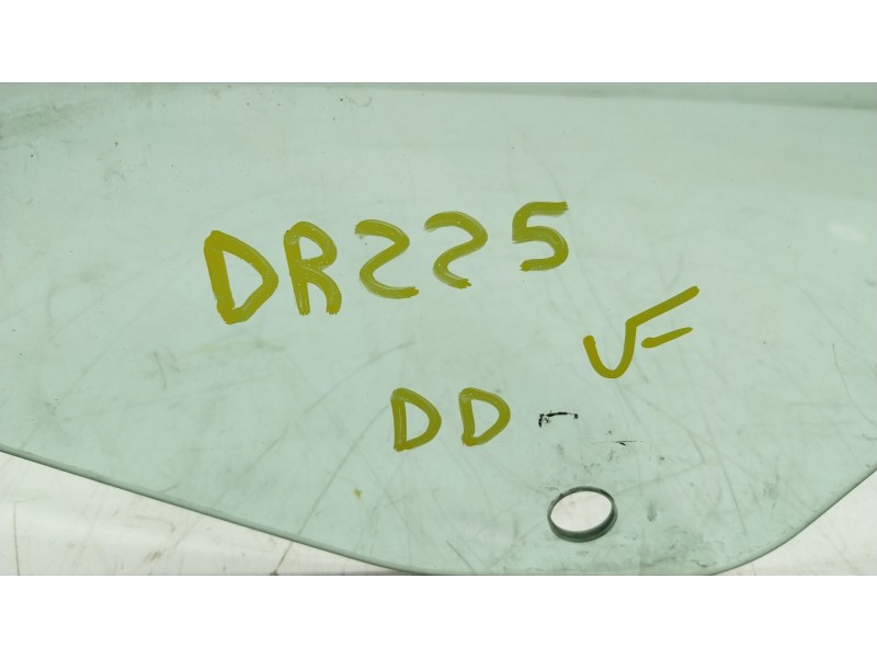 Recambio de cristal puerta delantero derecho para peugeot boxer furgoneta 2.2 hdi 110 referencia OEM IAM 9202N6  