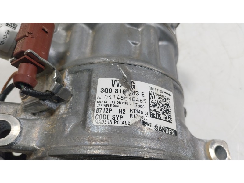 Recambio de compresor aire acondicionado para volkswagen caddy v monospace (sbb, sbj) 2.0 tdi bmt referencia OEM IAM 3Q0816803D 