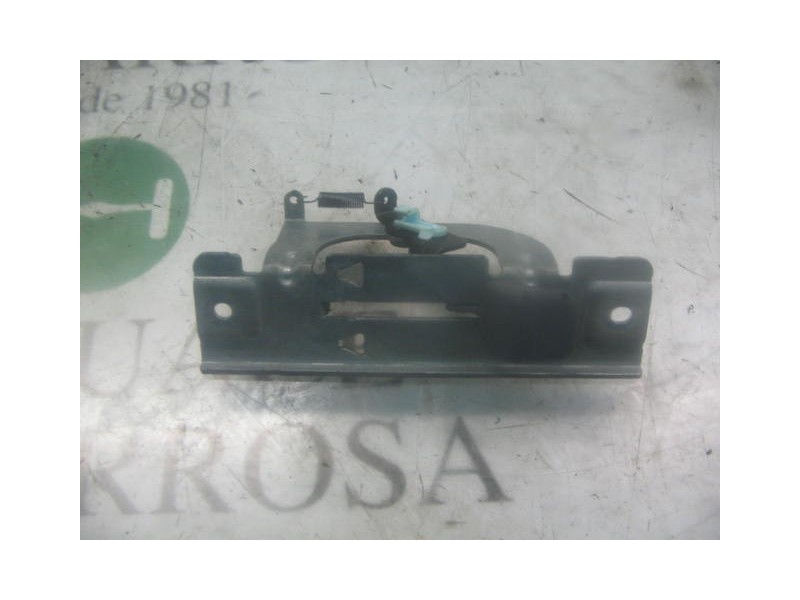 Recambio de maneta porton para honda civic berlina (eg/eh) 1.3 cat referencia OEM IAM   