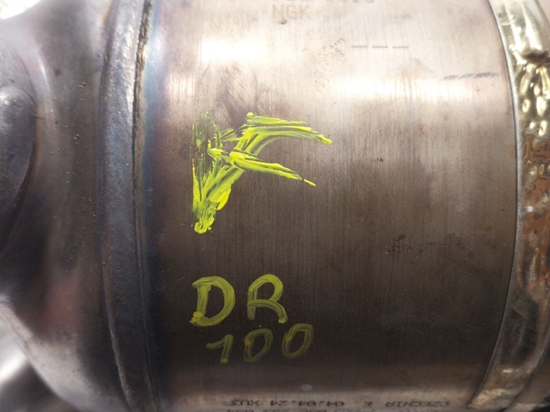 Recambio de filtro de particulas para seat arona (kj7, kjp) 1.0 tsi referencia OEM IAM 05C254700X 05C131701 