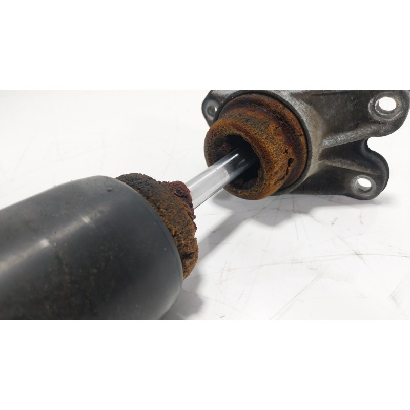 Recambio de amortiguador trasero derecho para bmw 3 (f30, f80) 320 d referencia OEM IAM 33526874372 33526791588 