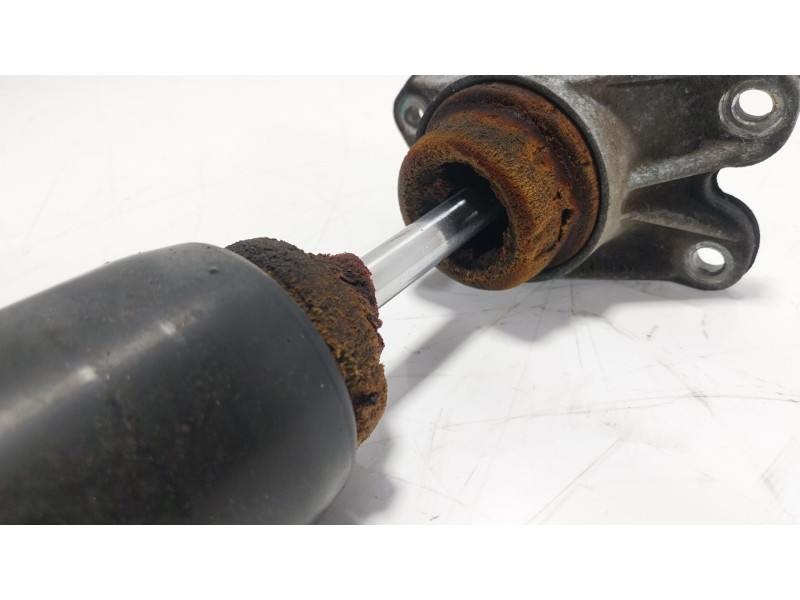 Recambio de amortiguador trasero derecho para bmw 3 (f30, f80) 320 d referencia OEM IAM 33526874372 33526791588 