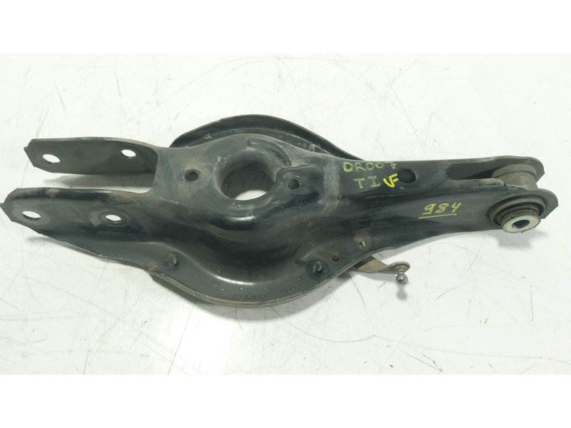 Recambio de brazo suspension inferior trasero izquierdo para bmw 3 (f30, f80) 320 d referencia OEM IAM 33326884694  