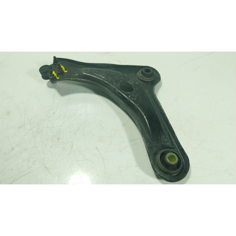 Recambio de brazo suspension inferior delantero derecho para citroën c3 iii (sx) 1.5 bluehdi 100 (sxyhyp, sxyhtu) referencia OEM
