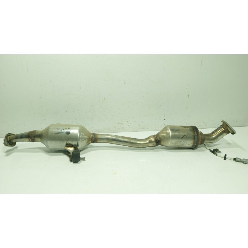Recambio de catalizador para toyota c-hr (_x1_) 1.8 hybrid (zyx10_, zyx11_) referencia OEM IAM 17410F2460 30T36 