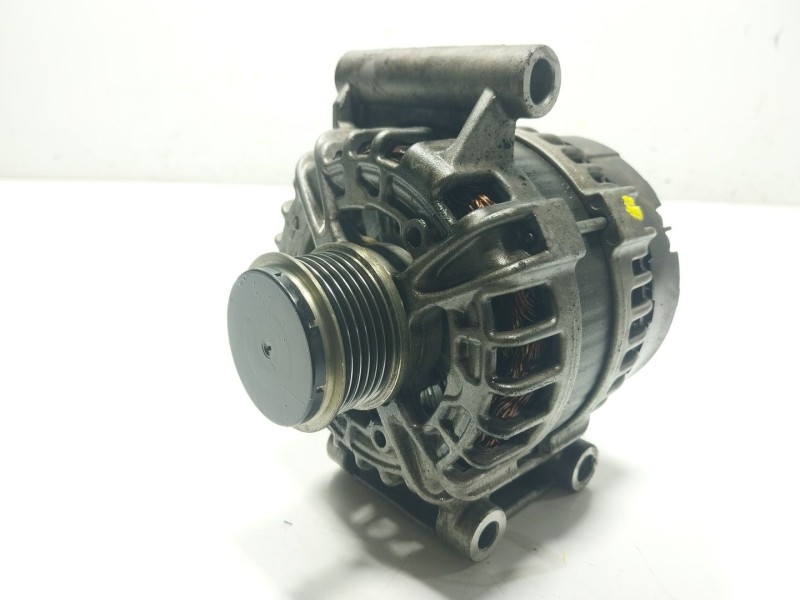 Recambio de alternador para peugeot boxer furgoneta 2.2 hdi 110 referencia OEM IAM 9674987580 CC1T10300BC 