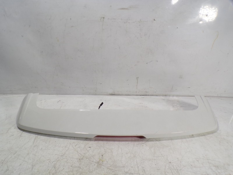 Recambio de aleron trasero para opel mokka 1.6 cdti dpf referencia OEM IAM 95287149  