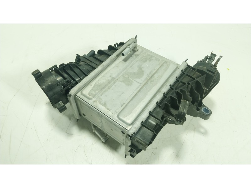 Recambio de intercooler para volvo xc60 ii (246) b4 mild-hybrid awd referencia OEM IAM 32339085 4819429800 