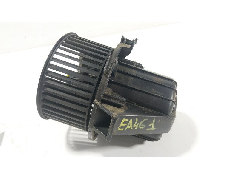 Recambio de motor calefaccion para peugeot 407 (6d_) 2.0 hdi (6drhrh) referencia OEM IAM   