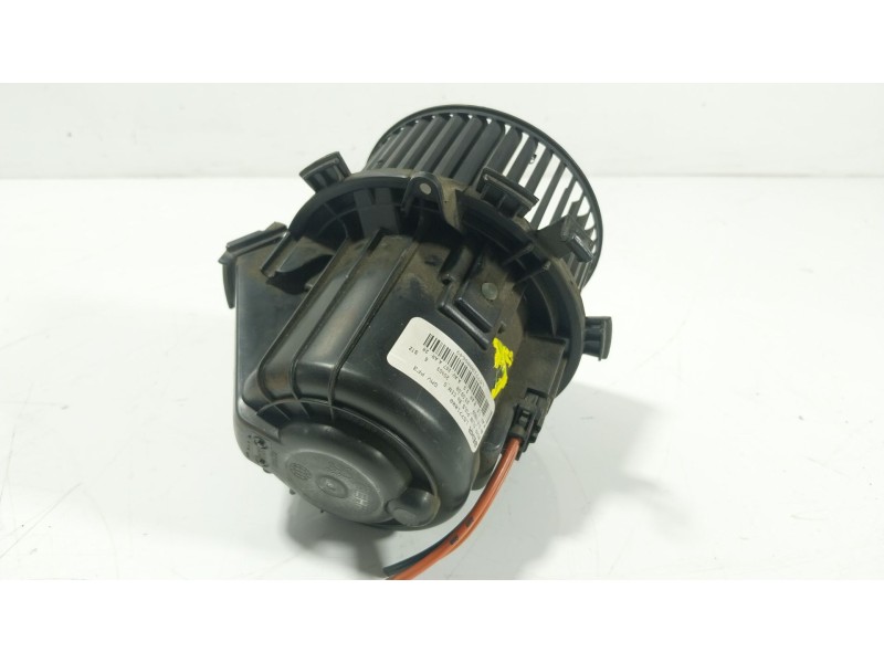 Recambio de motor calefaccion para peugeot 407 (6d_) 2.0 hdi (6drhrh) referencia OEM IAM   