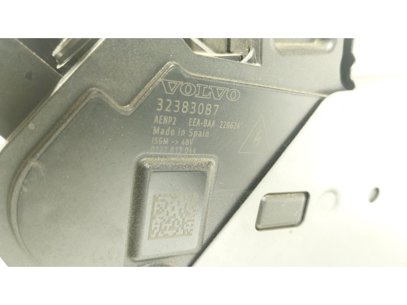 Recambio de alternador para volvo xc60 ii (246) b4 mild-hybrid awd referencia OEM IAM 36003710 32383087 