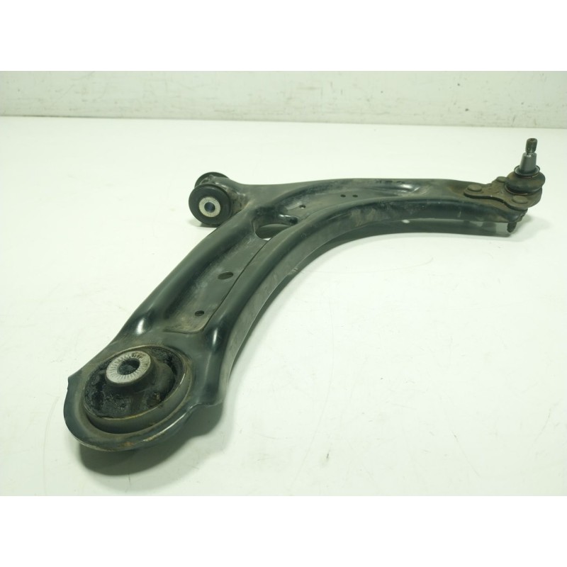 Recambio de brazo suspension inferior delantero derecho para seat tarraco (kn2) 2.0 tdi referencia OEM IAM 3Q0407152P  