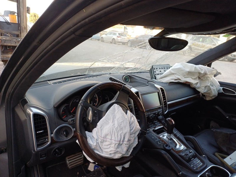 porsche cayenne (92a) del año 2011