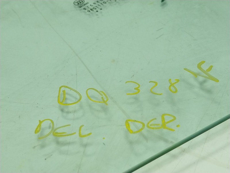 Recambio de cristal puerta delantero derecho para dacia spring ev (b6m1) referencia OEM IAM 803005931R  