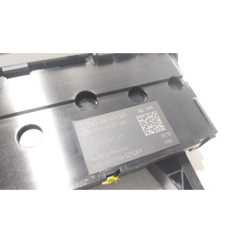 Recambio de mando multifuncion para audi q5 sportback (fyt) 40 tfsi mild hybrid quattro referencia OEM IAM 8W0925301BD 8W0925301