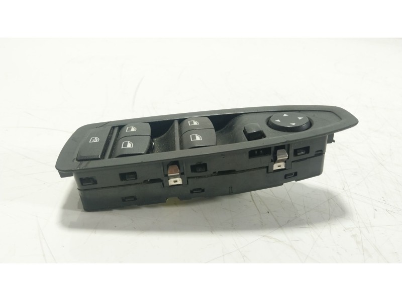 Recambio de mando elevalunas delantero izquierdo para bmw 3 (f30, f80) 320 d referencia OEM IAM 61319208109 920810903 