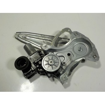 ELEVALUNAS TRASERO IZQUIERDO 69820F4010 8571010120 