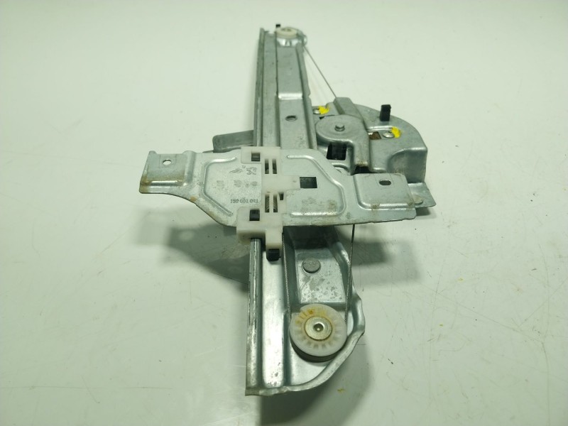 Recambio de elevalunas delantero derecho para citroën c3 iii (sx) 1.2 puretech 82 referencia OEM IAM 9812081580  