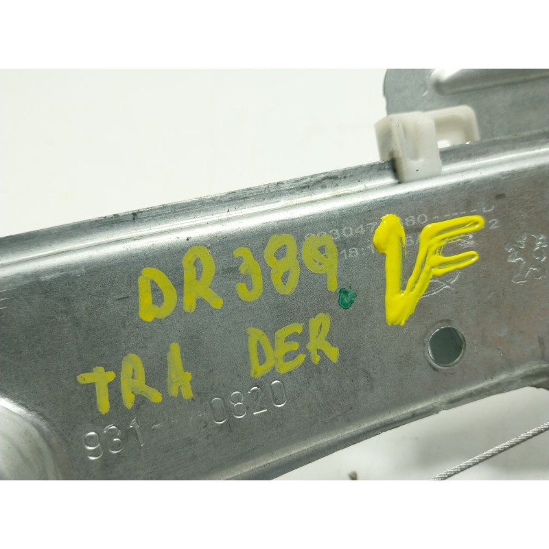 Recambio de elevalunas trasero derecho para citroën c3 iii (sx) 1.2 puretech 82 referencia OEM IAM 9813092980  