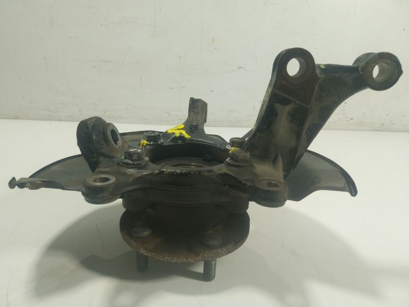 Recambio de mangueta delantera izquierda para toyota auris (_e18_) 1.8 hybrid (zwe186_) referencia OEM IAM 4321205090  