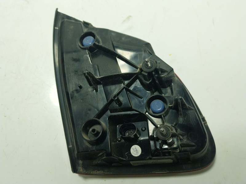 Recambio de piloto trasero derecho interior para porsche cayenne (92a) 4.8 turbo referencia OEM IAM  958631094 