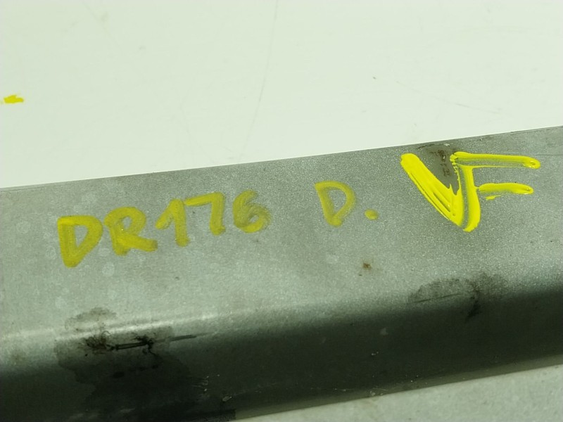 Recambio de refuerzo paragolpes delantero para toyota verso (_r2_) 2.0 d-4d (aur20_) referencia OEM IAM 520210F021  