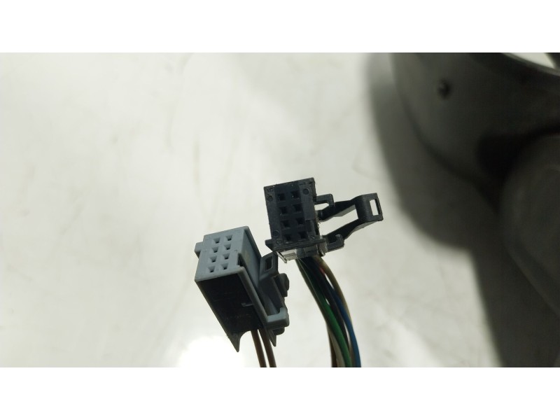 Recambio de espejo izquierdo para peugeot boxer furgoneta 2.2 hdi 110 referencia OEM IAM   