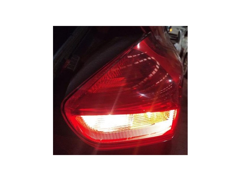 Recambio de piloto trasero derecho para ford focus iii 1.0 ecoboost referencia OEM IAM 1906354 F1EB13484CF 