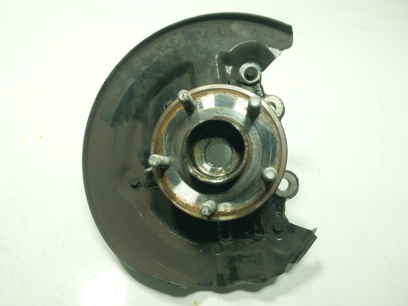 Recambio de mangueta delantera derecha para ford focus iii 1.0 ecoboost referencia OEM IAM 1882874  