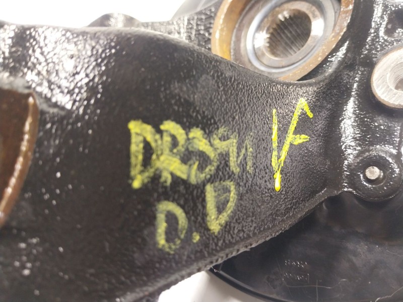 Recambio de mangueta delantera derecha para ford focus iii 1.0 ecoboost referencia OEM IAM 1882874  