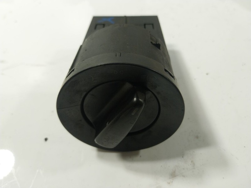 Recambio de mando luces para volkswagen polo berlina (6n2) trendline referencia OEM IAM   