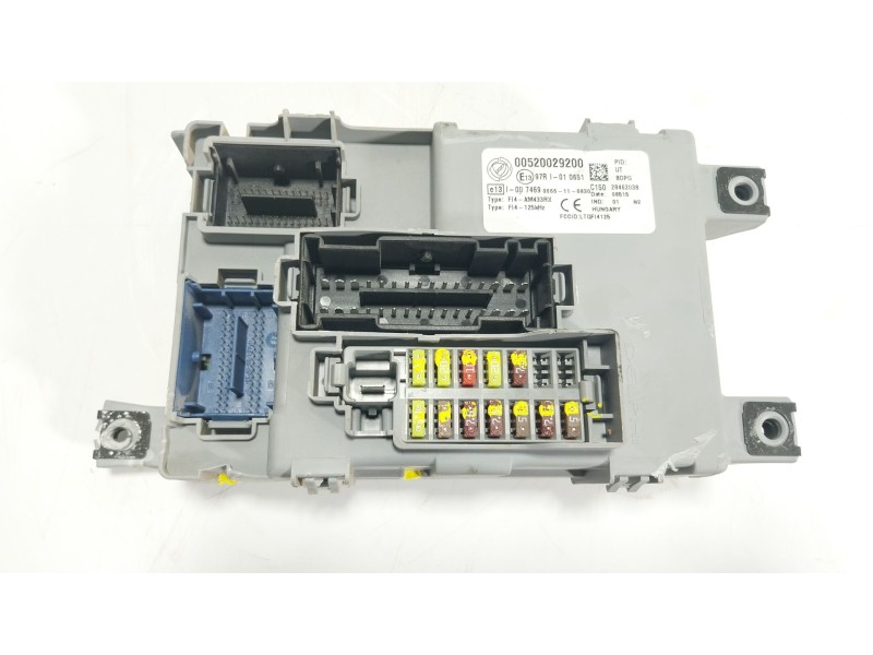 Recambio de caja reles / fusibles para fiat panda (312_, 319_) 1.2 (312pxa1a) referencia OEM IAM 52033926 00520029200 