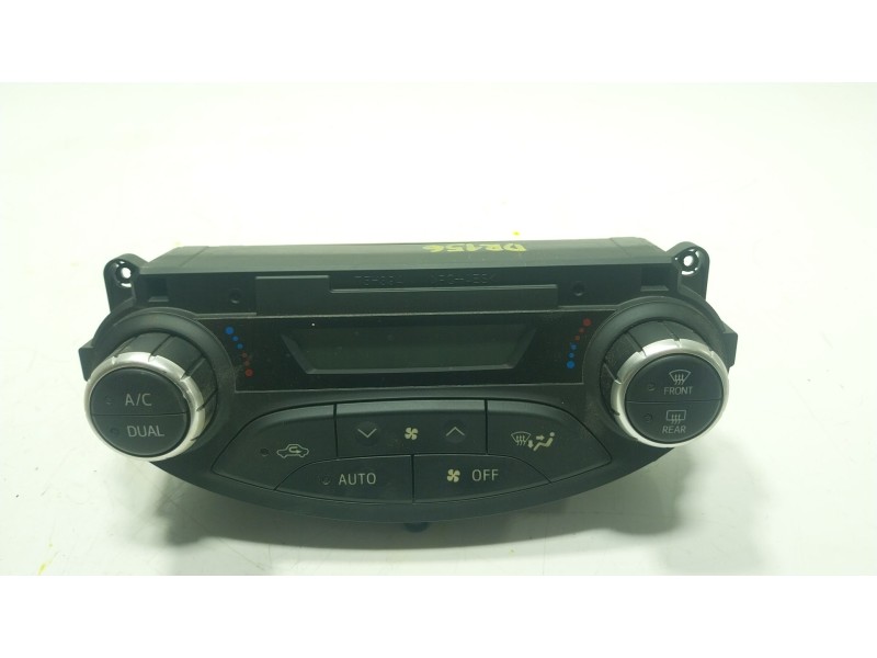 Recambio de mando climatizador para toyota yaris (_p13_) 1.5 (nsp131_) referencia OEM IAM 559000D810C3  