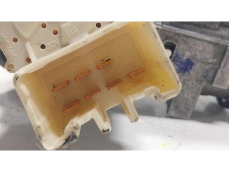 Recambio de antirrobo para toyota yaris (_p13_) 1.5 (nsp131_) referencia OEM IAM 450200D081  