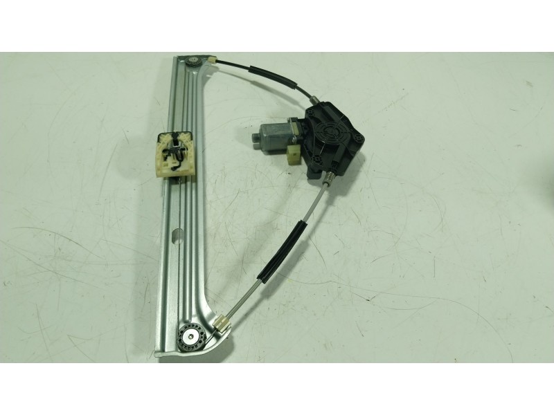 Recambio de elevalunas delantero derecho para volkswagen caddy v furgoneta/monovolumen (sba, sbh) 2.0 tdi bmt referencia OEM IAM