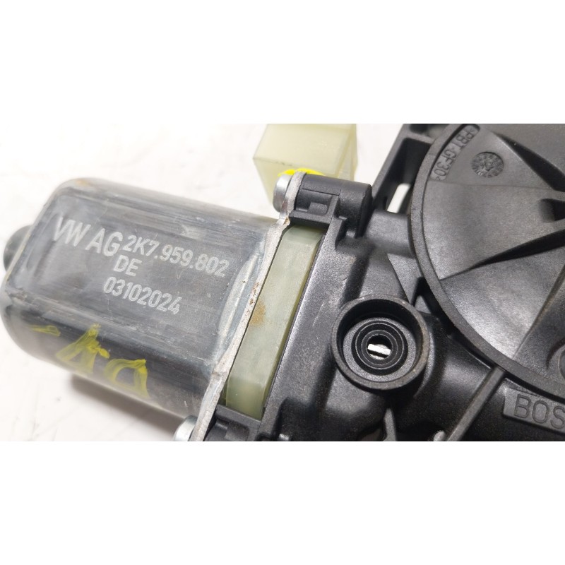 Recambio de elevalunas delantero derecho para volkswagen caddy v furgoneta/monovolumen (sba, sbh) 2.0 tdi bmt referencia OEM IAM