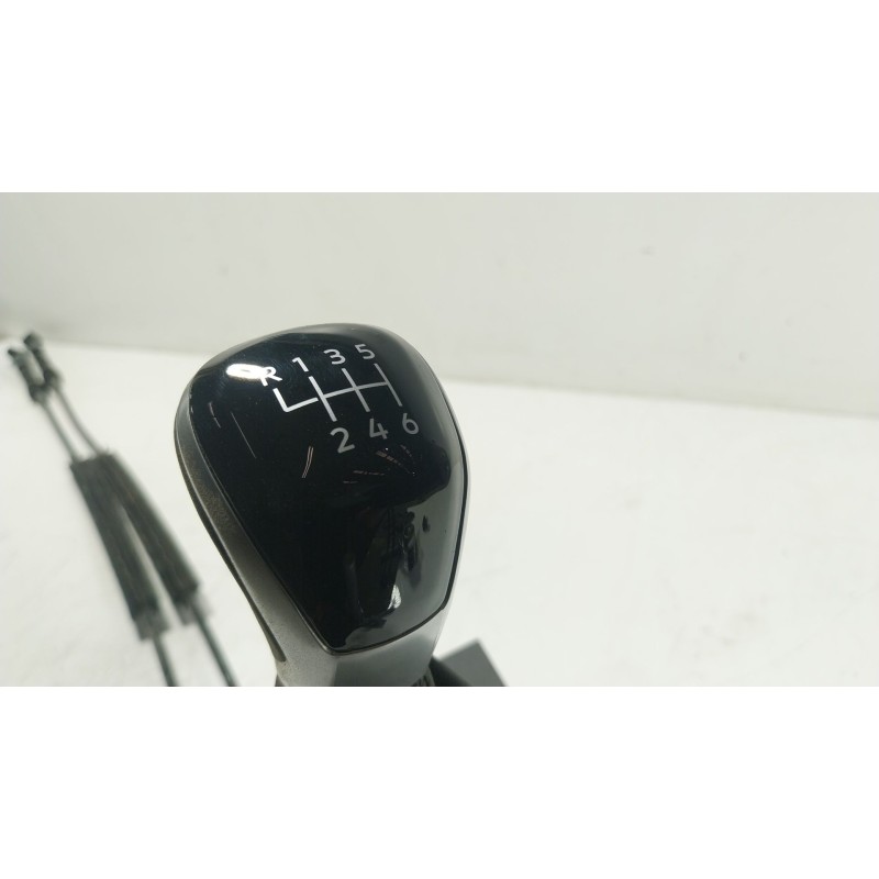 Recambio de palanca cambio para volkswagen caddy v furgoneta/monovolumen (sba, sbh) 2.0 tdi bmt referencia OEM IAM 5WA711049BA 5