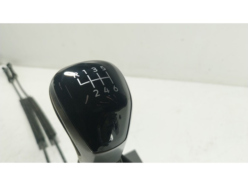 Recambio de palanca cambio para volkswagen caddy v furgoneta/monovolumen (sba, sbh) 2.0 tdi bmt referencia OEM IAM 5WA711049BA 5