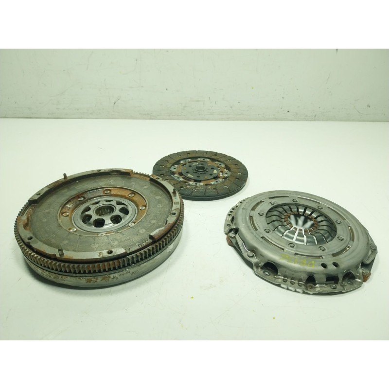 Recambio de kit embrague para volkswagen caddy v furgoneta/monovolumen (sba, sbh) 2.0 tdi bmt referencia OEM IAM 05L141015G  05L